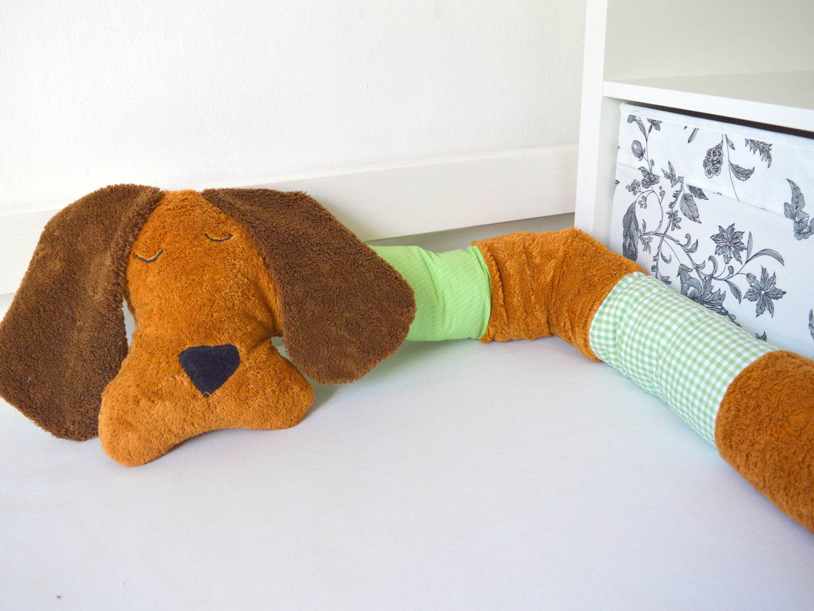 Nähanleitung Bettschlange Hund Wacki - Sewando