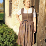 Schnittmuster Dirndl Conny Gr. 34-52 - Sewando