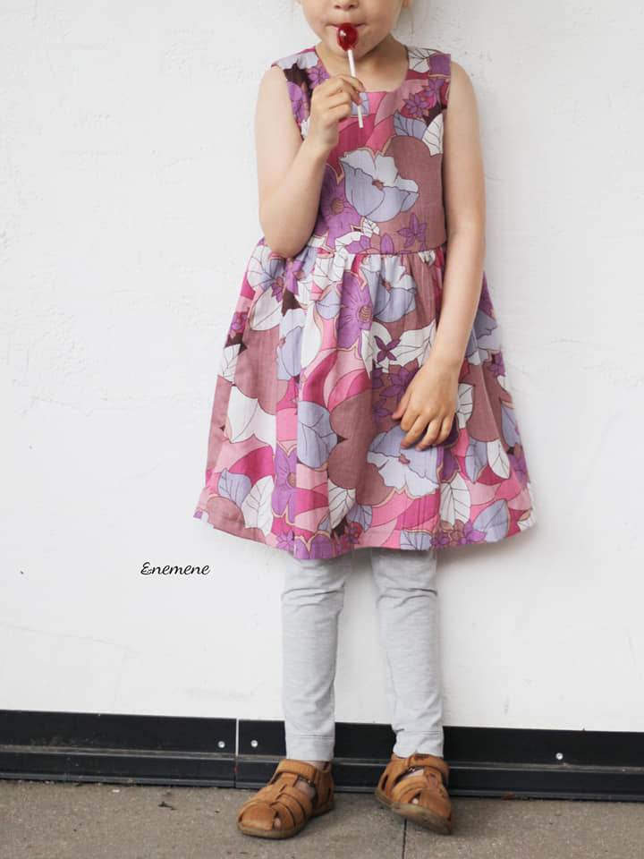 Schnittmuster Mädchenkleid Lilje Gr. 56-164 - Sewando