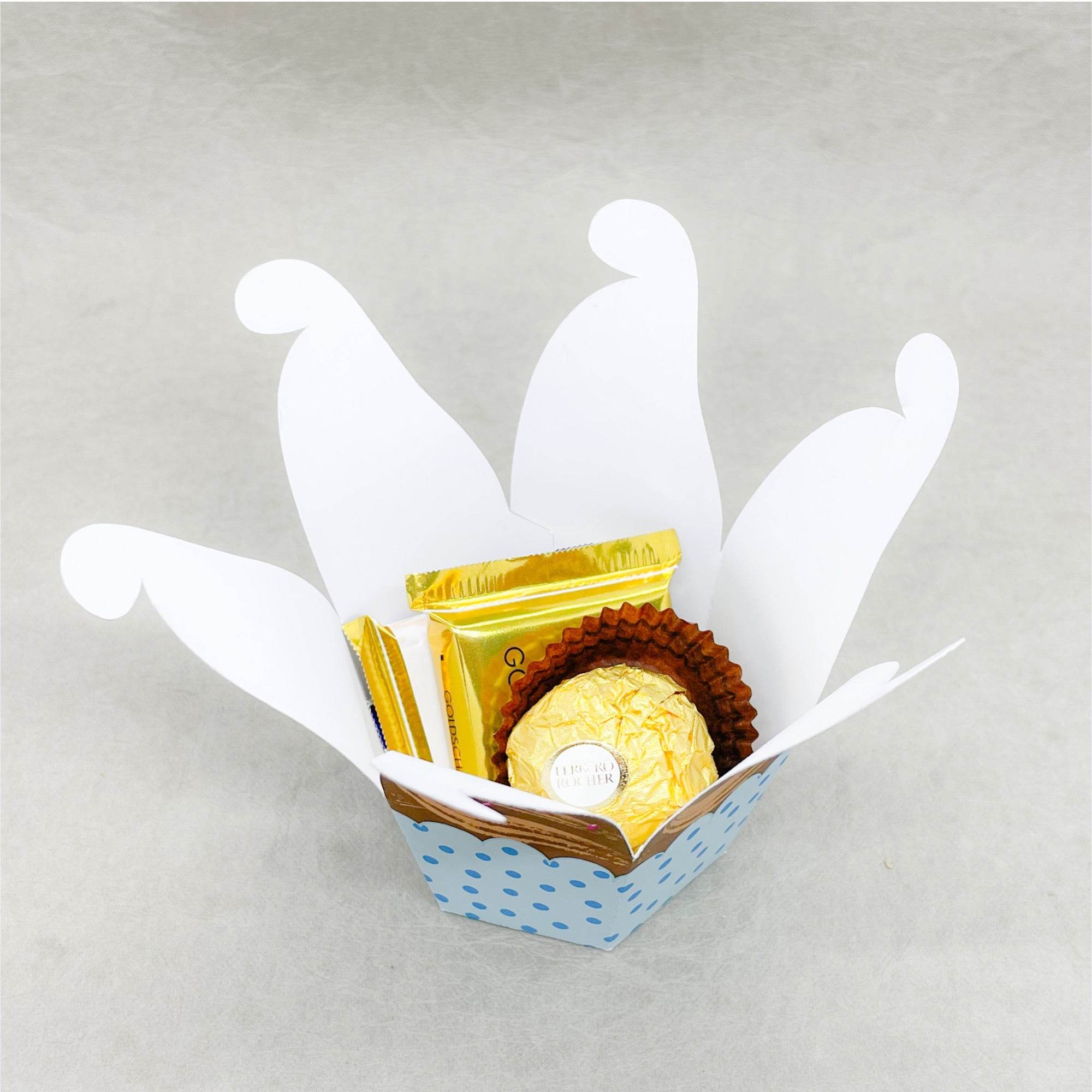 Mitbringsel Geschenkbox Cupcake blau - Plotterdatei - Sewando