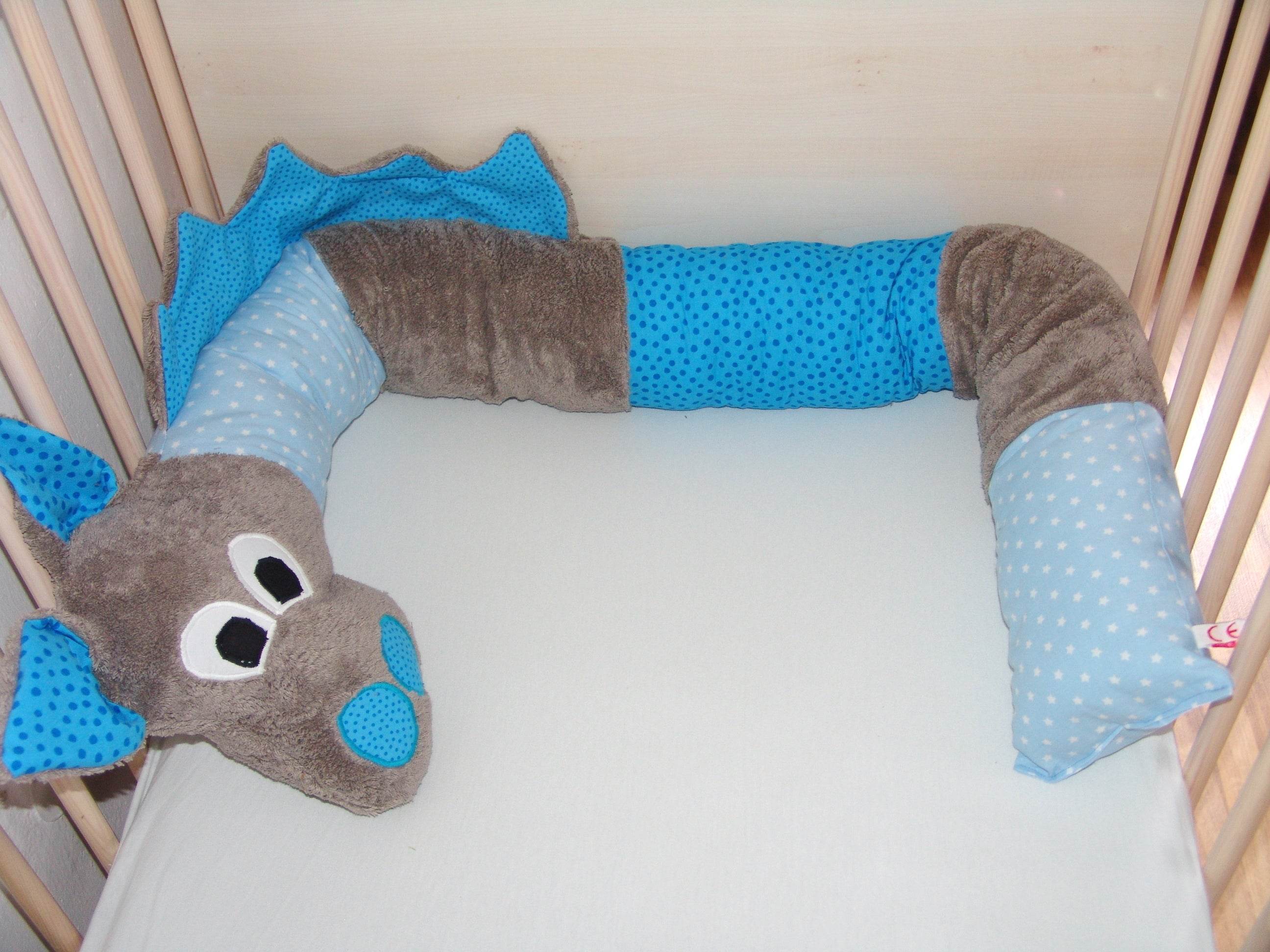 Nähanleitung Bettschlange Dino Bettrolle - Sewando