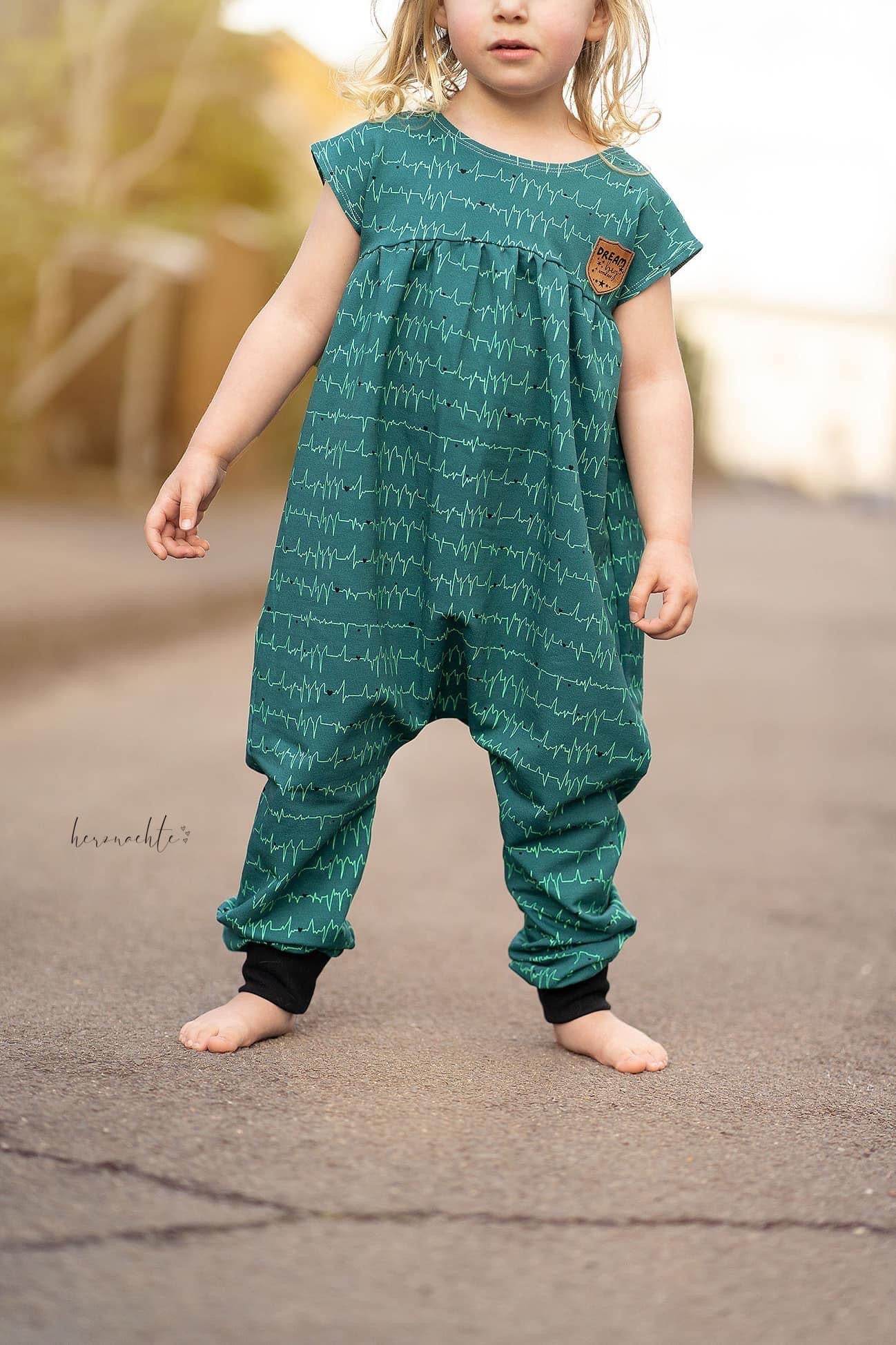 Schnittmuster Baggy Romper - BEAMER Version - Gr. 56 - 146 - Sewando