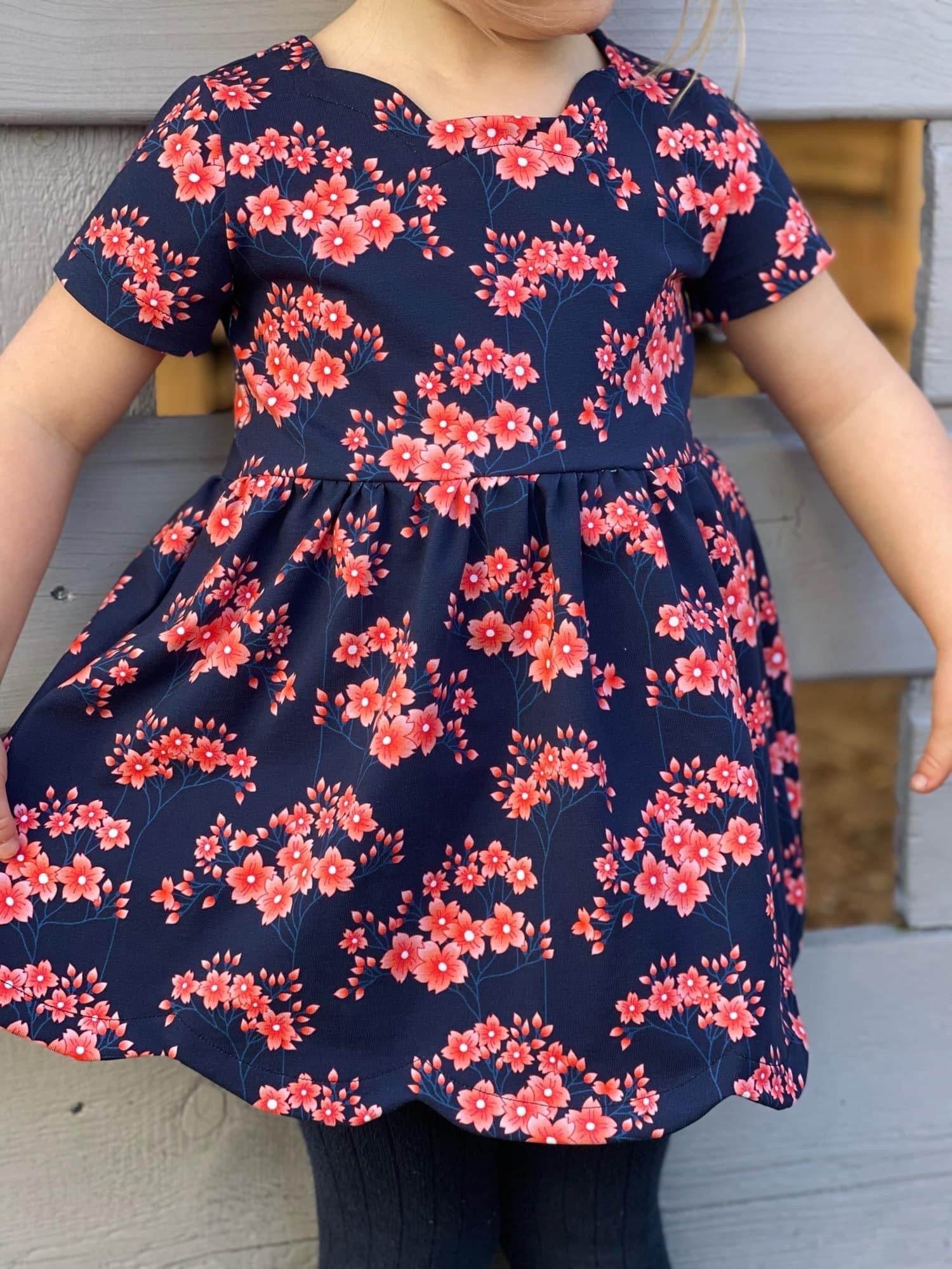 Schnittmuster Curved Dress - Kleid BEAMER Version - Gr. 86 - 164 - Sewando