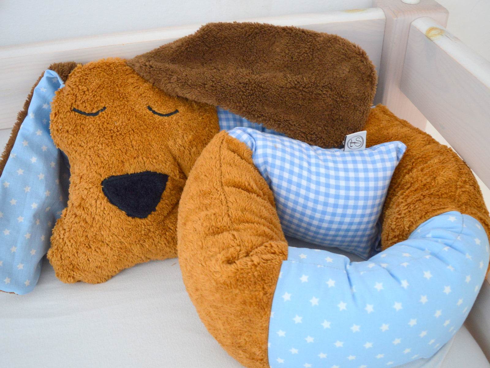 Nähanleitung Bettschlange Hund Wacki - Sewando