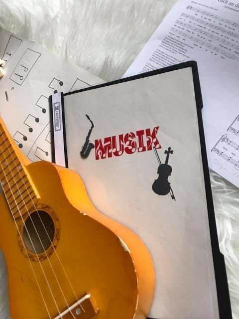 Shadows - 5 x MUSIK / Music - KombiDatei inkl mega Deko als SVG DXF LaserDatei Plotterdatei und png zum drucken - Sewando