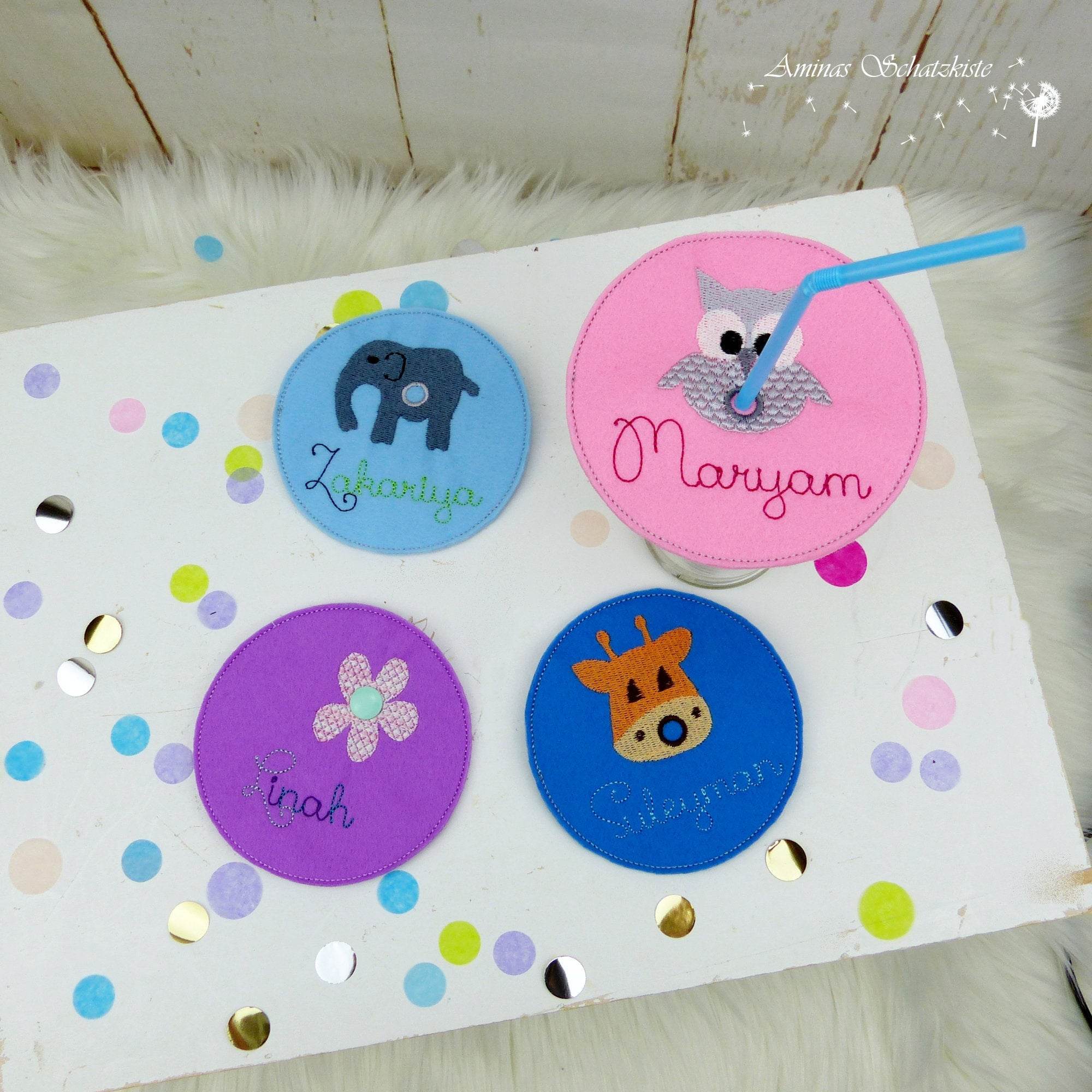 Stickdatei Schöne Knöpfe Vol. 2, sieben Motive, Knöpfe, Tiere, Eule, Giraffe, Elefant, Blume, Vogel, Nashorn - Sewando
