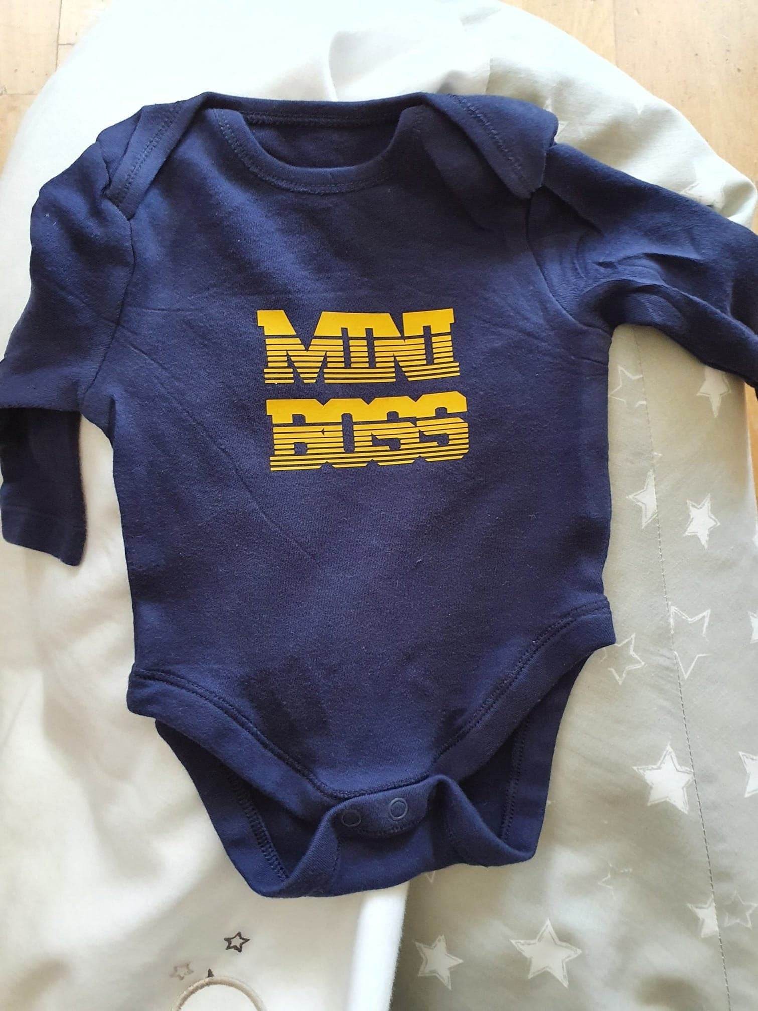 Horizont Effekt Plott ABC inkl echter Schriftart, Plotterdatei als SVG und DXF, Schriftart als TTF - Sewando