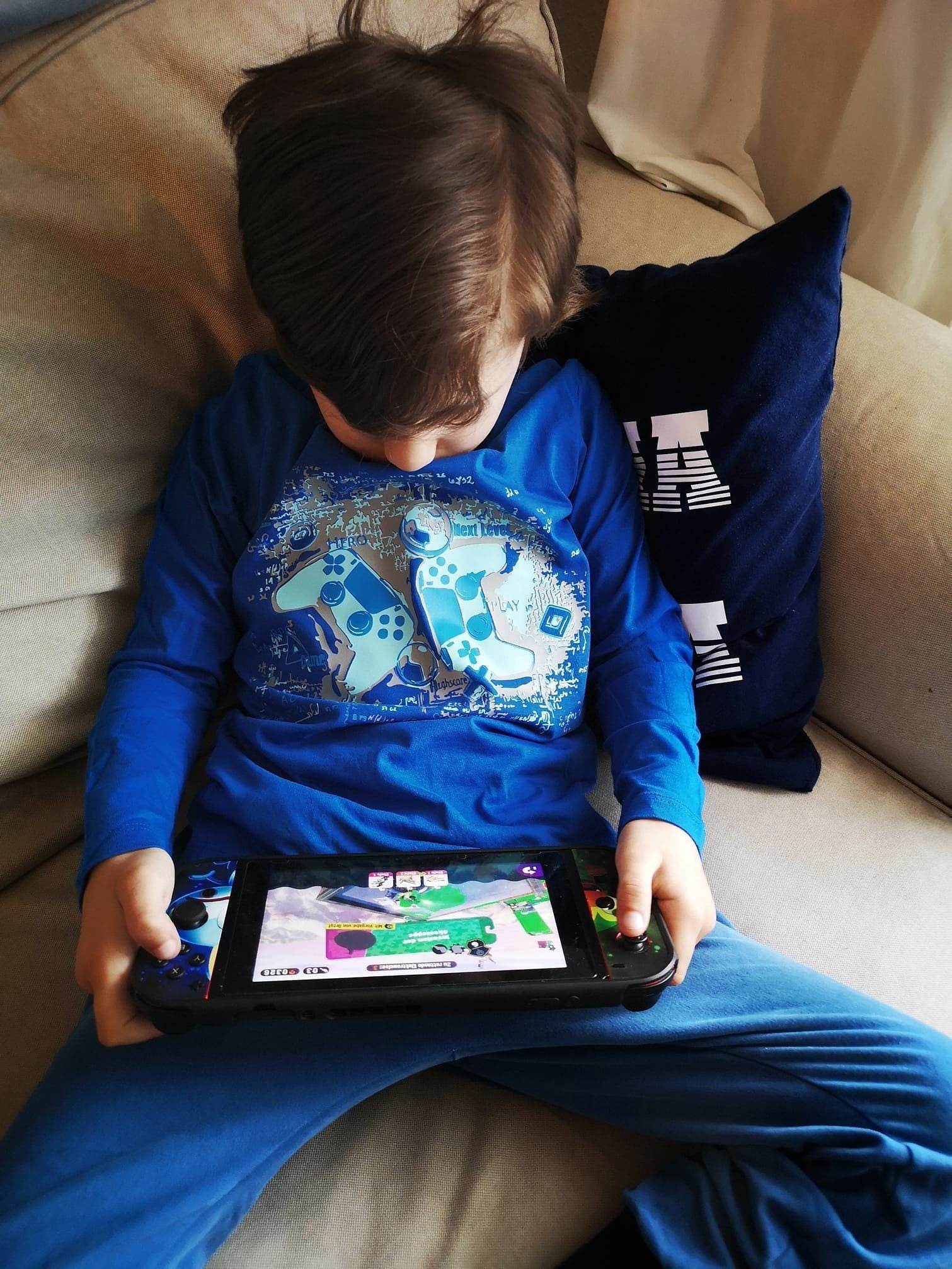 GAMER TRAUM - die Traum Trash Datei für coole Gamer, PLOTTERDATEI als SVG und DXF - Sewando