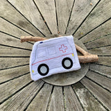 Krankenwagen Waschlappen Stickdatei ITH 13x18 Waschhandschuh RTW Rettungswagen Auto - Sewando