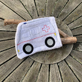 Krankenwagen Waschlappen Stickdatei ITH 13x18 Waschhandschuh RTW Rettungswagen Auto - Sewando