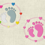 Stickdatei Baby Füße Doodle Rahmen mit HerzenSet 610 - Sewando