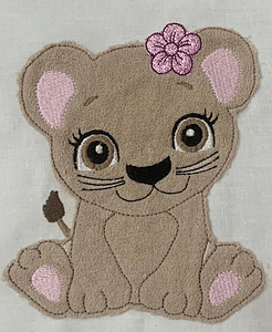 Stickdatei Doodle Löwe / Blume Krone Junge Mädchen Set 736 - Sewando