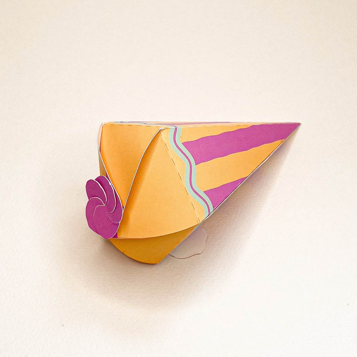 Mini-Schultüte Schulkind lila / orange - Printable für Schere oder Plotter - Sewando