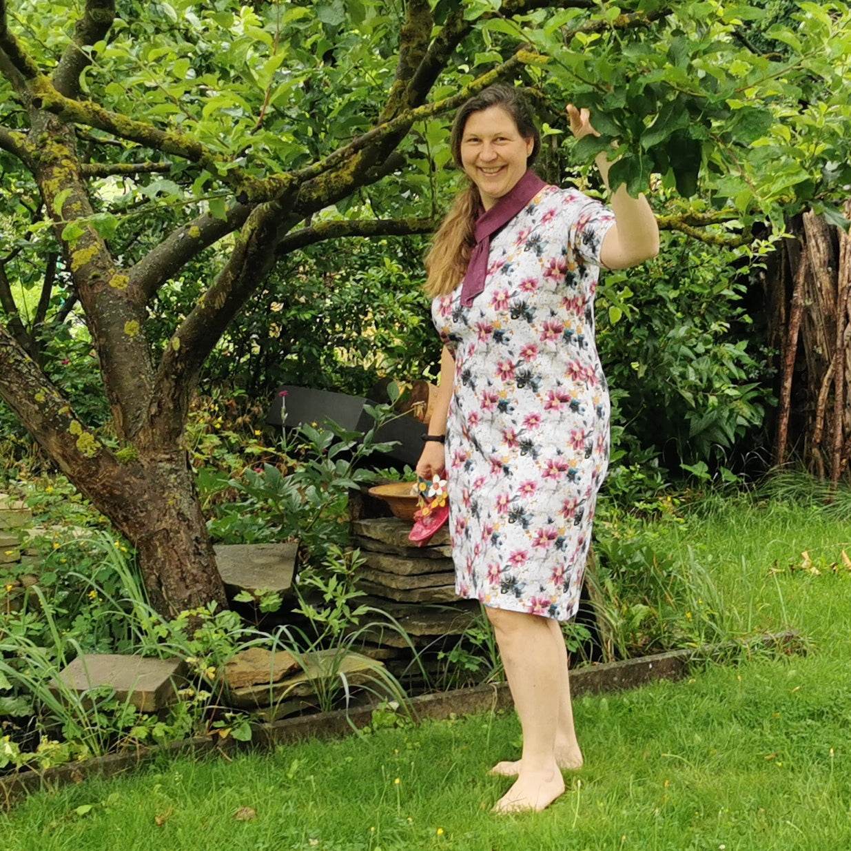 Basic Shirt + Kleid „Bjarka“ - 32-64 - EBook und Nähanleitung - Sewando