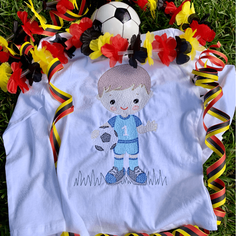 Stickdatei Fußball Junge mit Ball Set 959 - Sewando