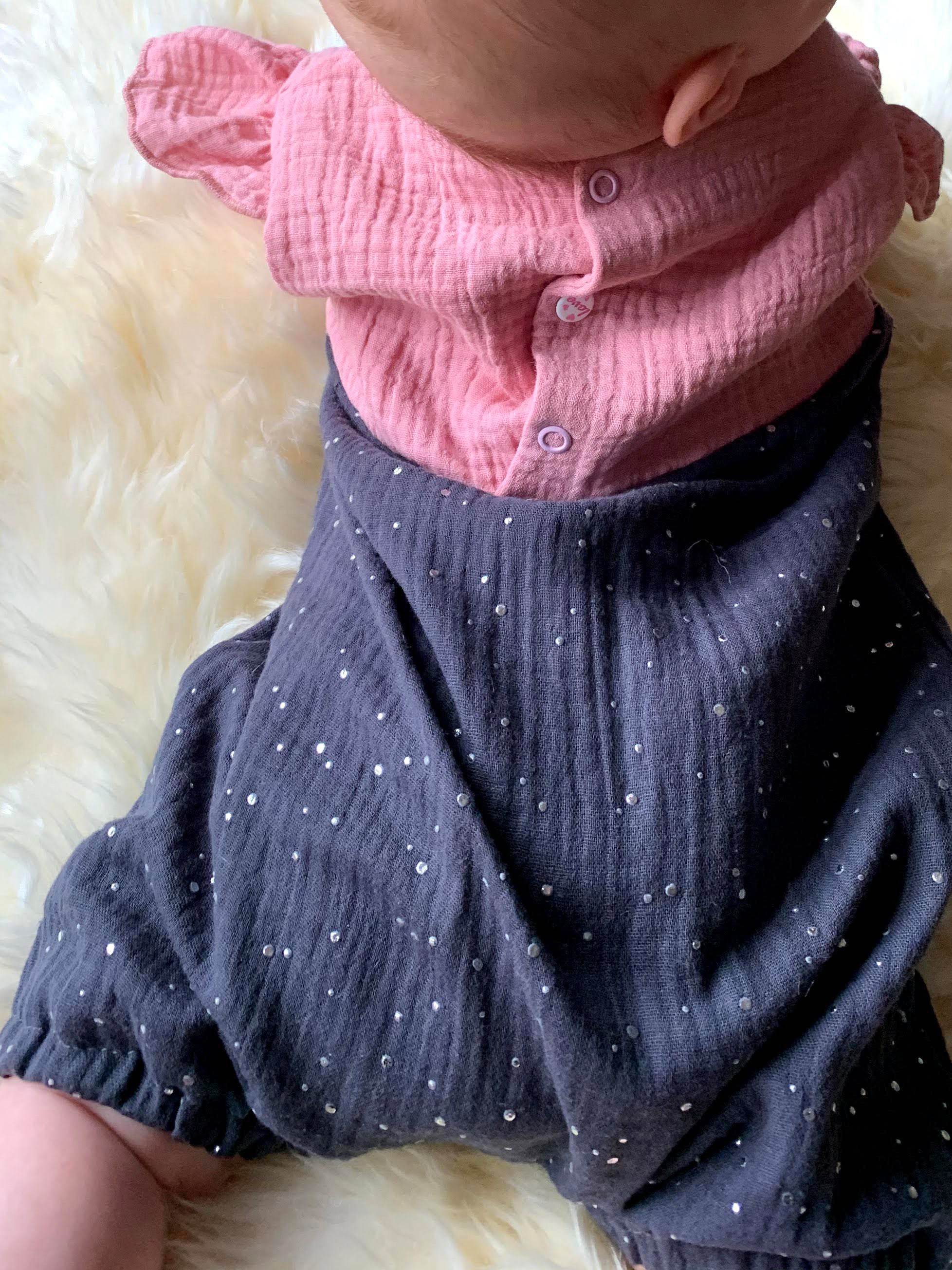 Sommerstrampler Aileen, Schnittmuster Grösse 50-104 - Sewando