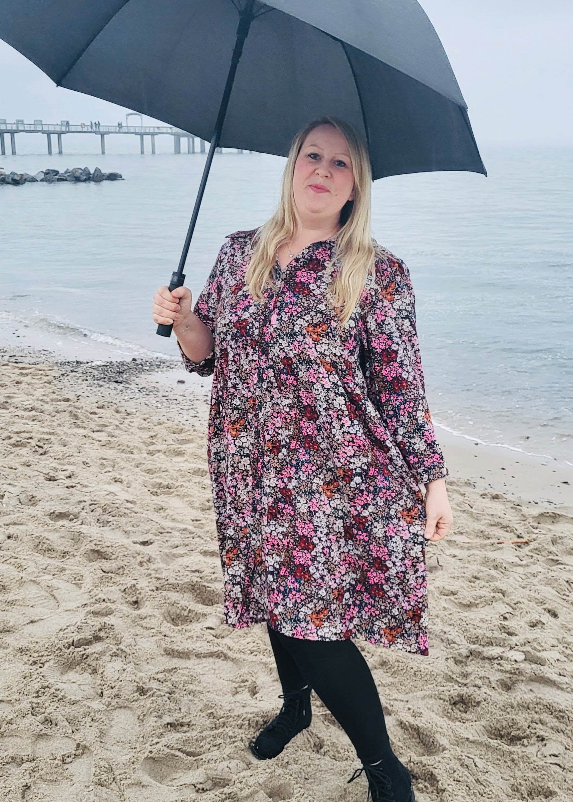 Schnittmuster Kleid Melli, Größe XS - XL : - Sewando