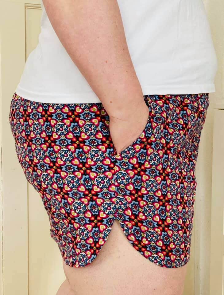 Bundle Badeshorts/ Shorts und Badeanzug #SportyShortstar & #SwimmySwimStar in REGULÄR & KURZGRÖßEN - Sewando