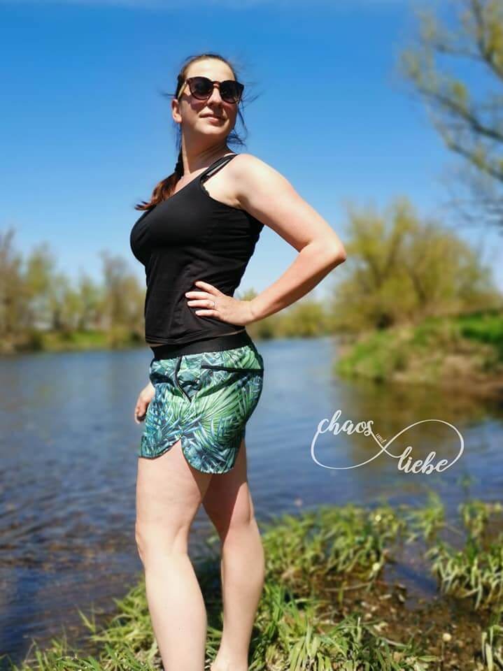 Bundle Badeshorts/ Shorts und Badeanzug #SportyShortstar & #SwimmySwimStar in REGULÄR & KURZGRÖßEN - Sewando