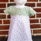 Schnittmuster Linn – Babyshirt oder Kleid mit senkrechter Knopfleiste & Teilung Gr. 56-98 - Sewando
