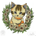 Katze Stickdatei – süßes Kätzchen im Gänseblümchenkranz für deine Stickmaschine - Sewando