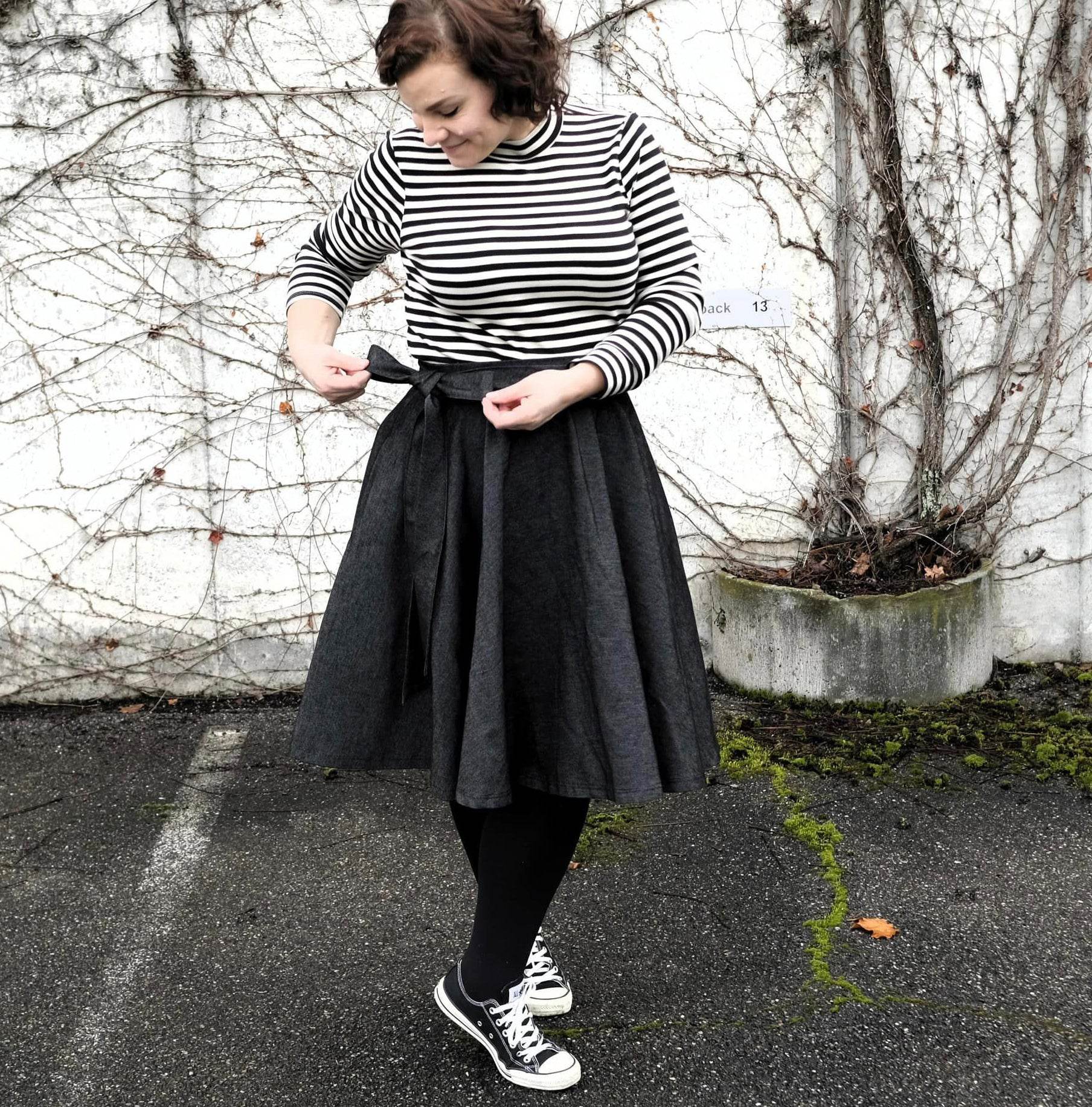 Schnittmuster Tellerrock mit Petticoat AVARITIA (34-58) : - Sewando