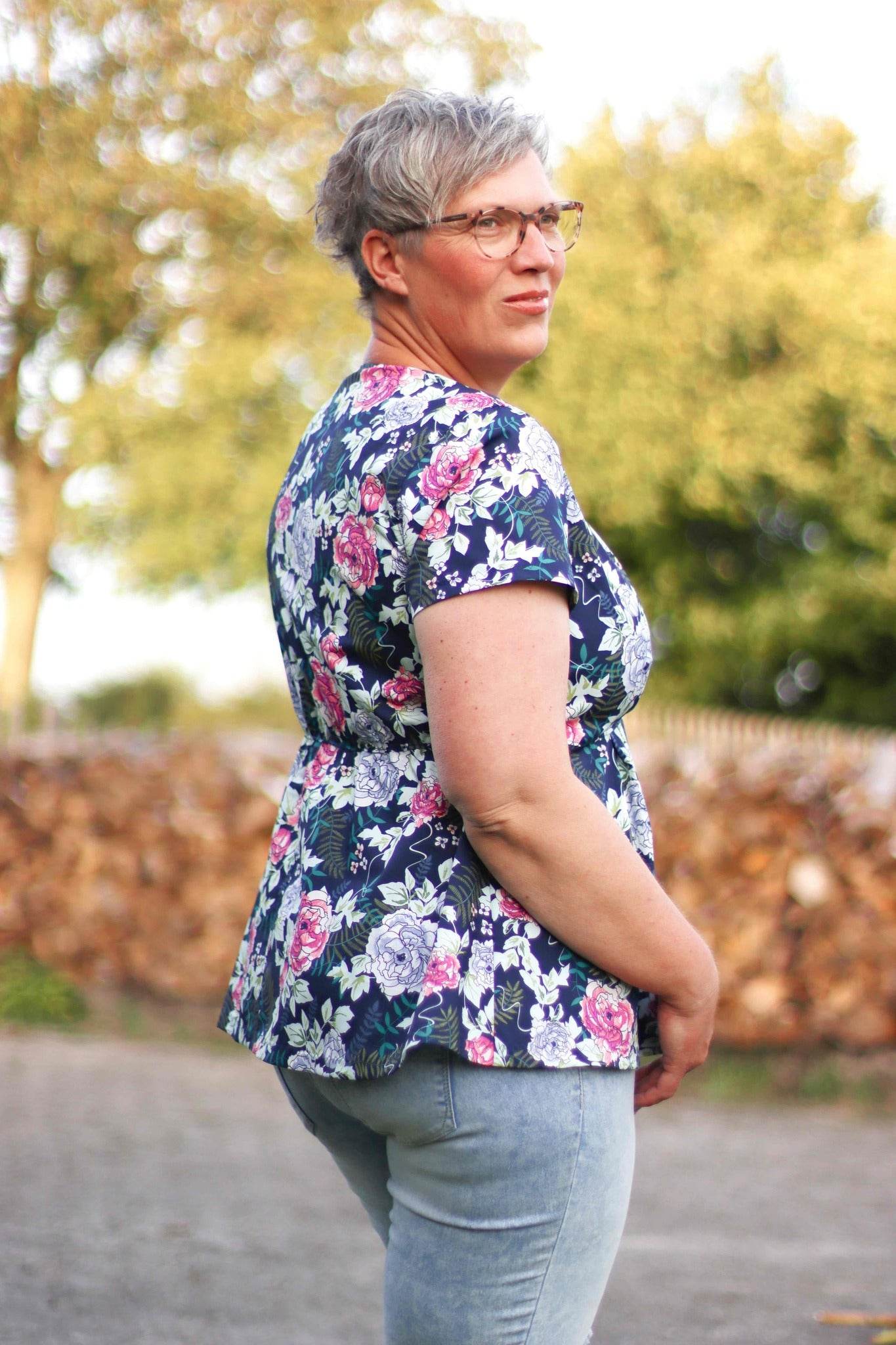 Schnittmuster Schößchen Bluse ALOE (34-46) - Sewando