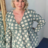 Schnittmuster Schößchen Bluse ALOE (34-46) - Sewando