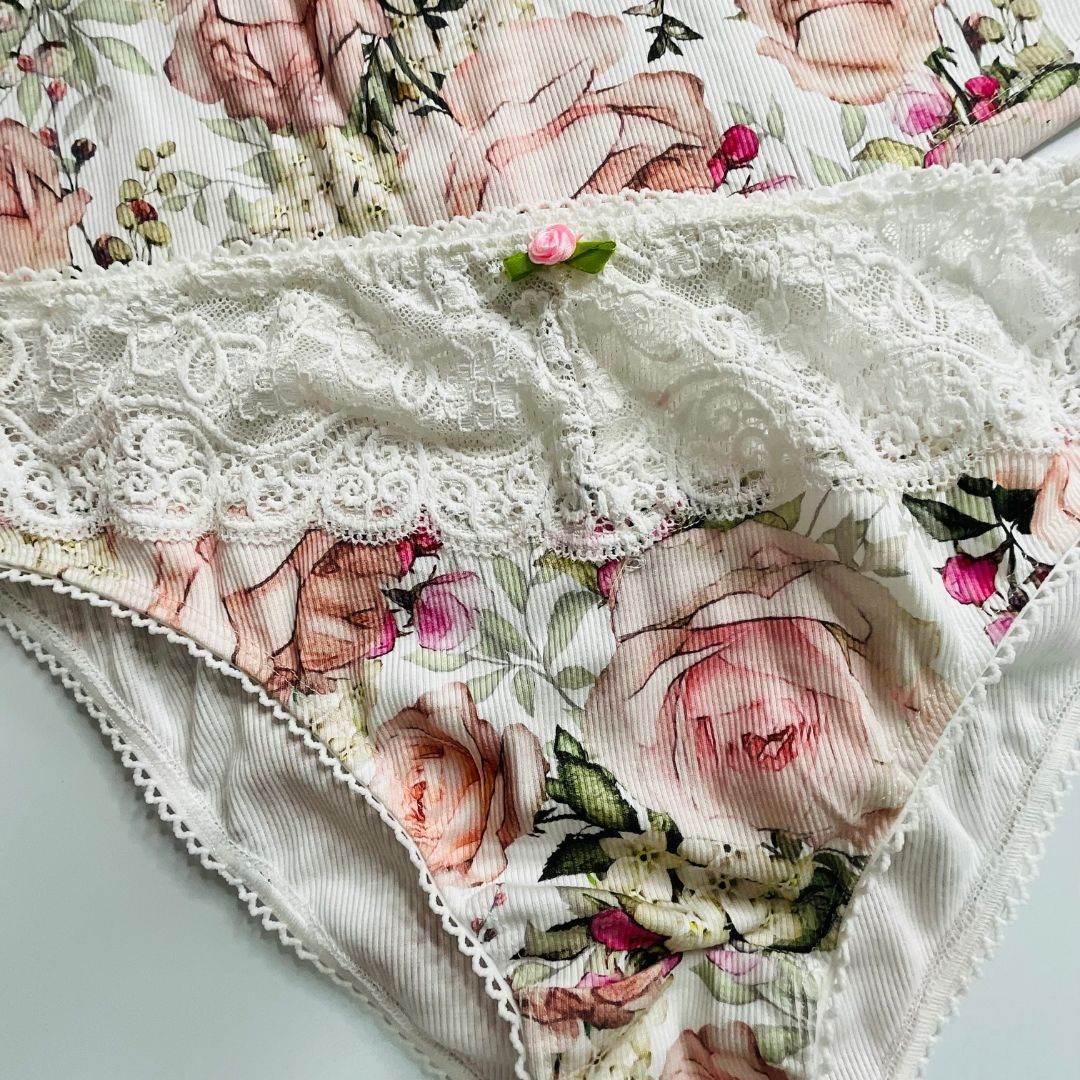 Schnittmuster Unterwäsche-Set Hedda Gr. 34-54 - Sewando