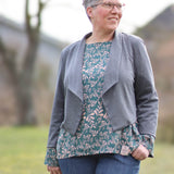 Schnittmuster kurzer Jersey Blazer LILIA (34-58) - Sewando