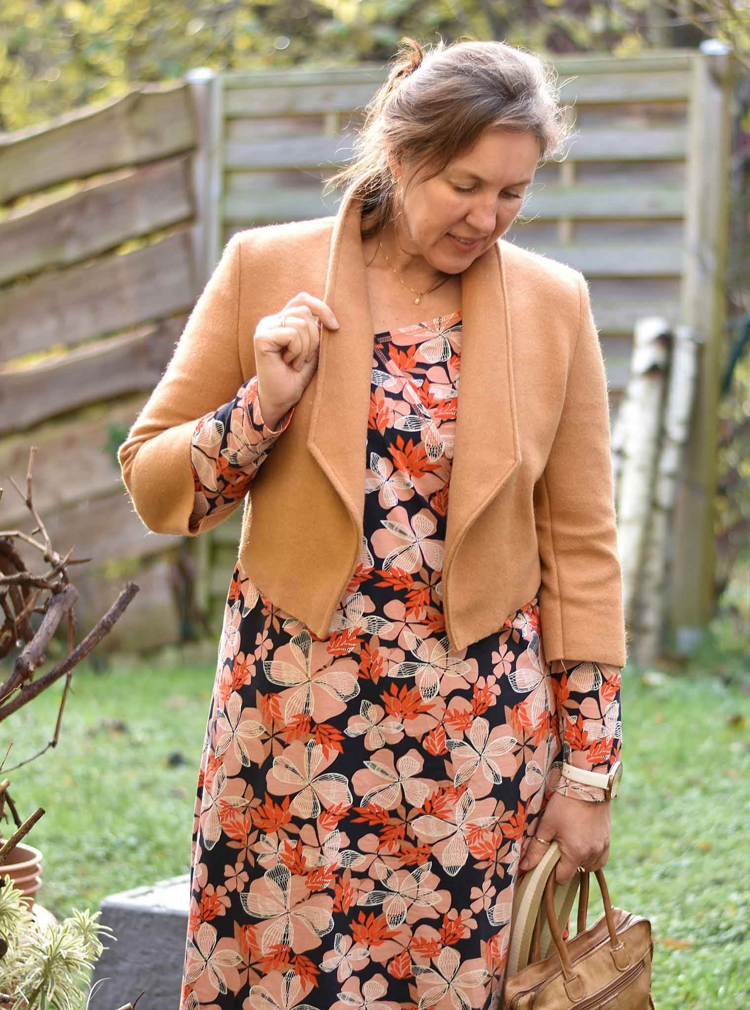 Schnittmuster kurzer Jersey Blazer LILIA (34-58) - Sewando