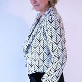 Schnittmuster kurzer Jersey Blazer LILIA (34-58) - Sewando