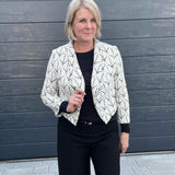 Schnittmuster kurzer Jersey Blazer LILIA (34-58) - Sewando
