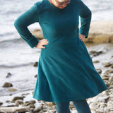 Schnittmuster Kleid mit ausgestelltem Rockteil PETROLINA (32-56) : - Sewando