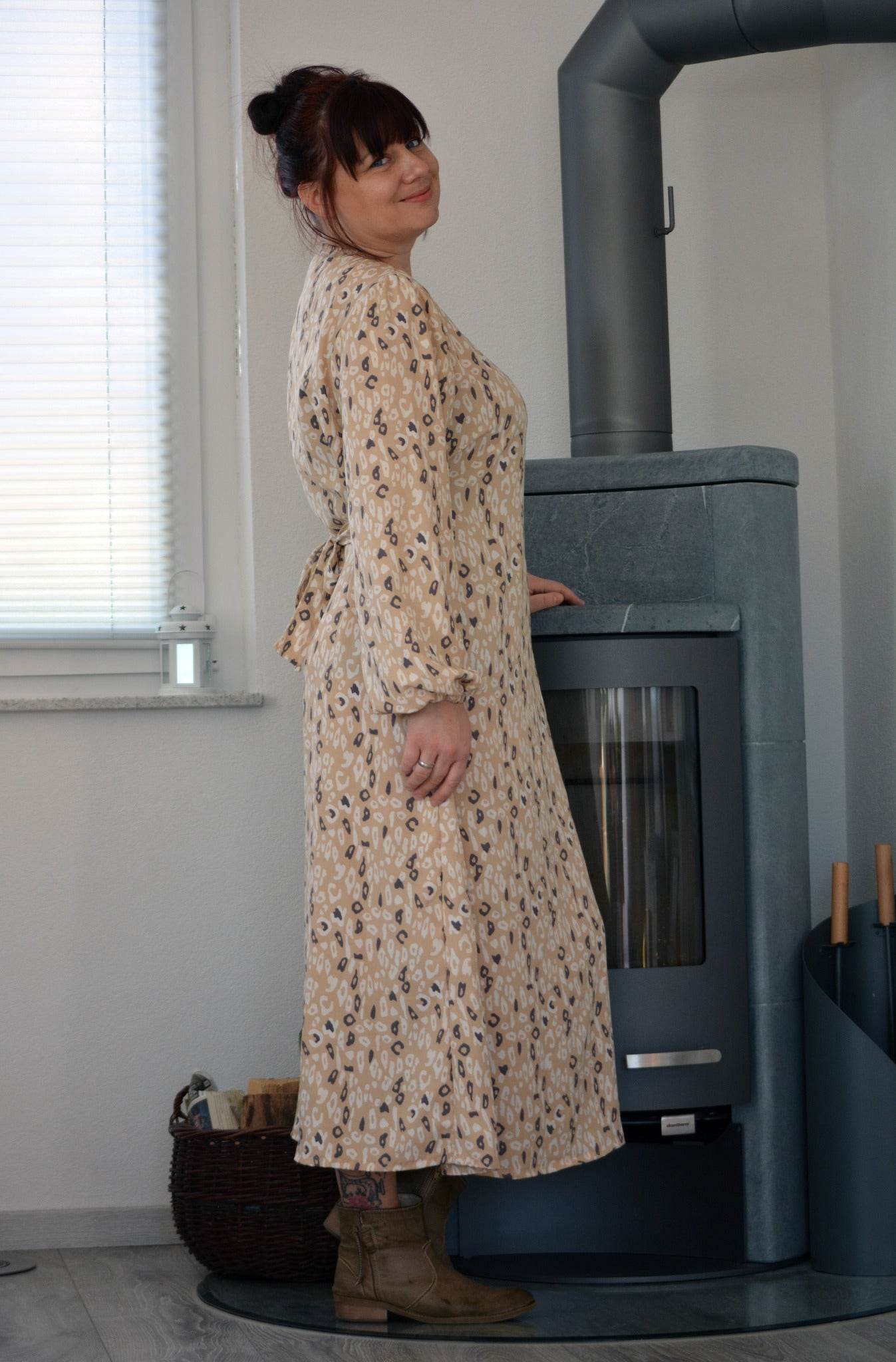 Schnittmuster Viskose Kleid mit Schleife MARGARIDA (32-58) - Sewando