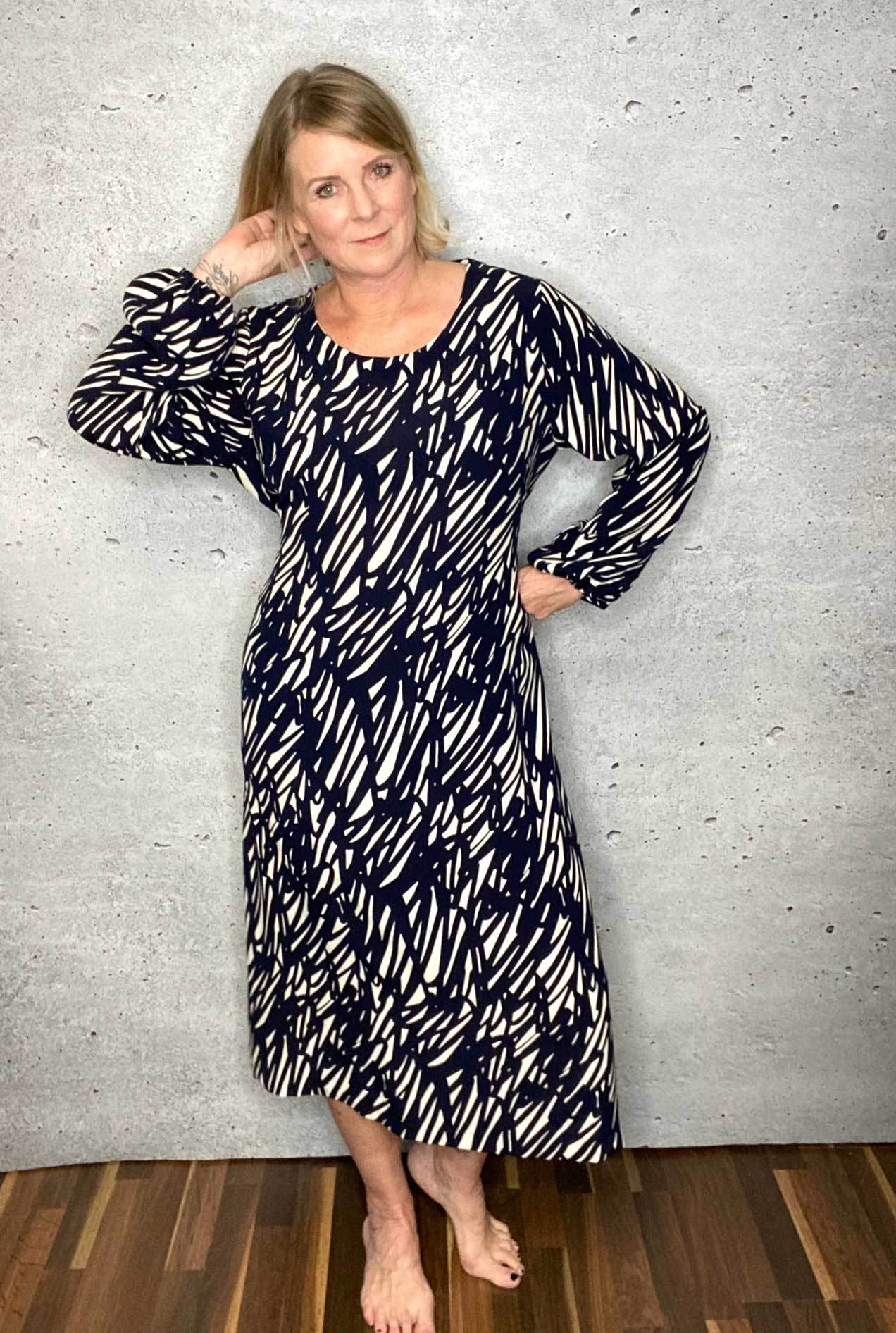 Schnittmuster Viskose Kleid mit Schleife MARGARIDA (32-58) - Sewando