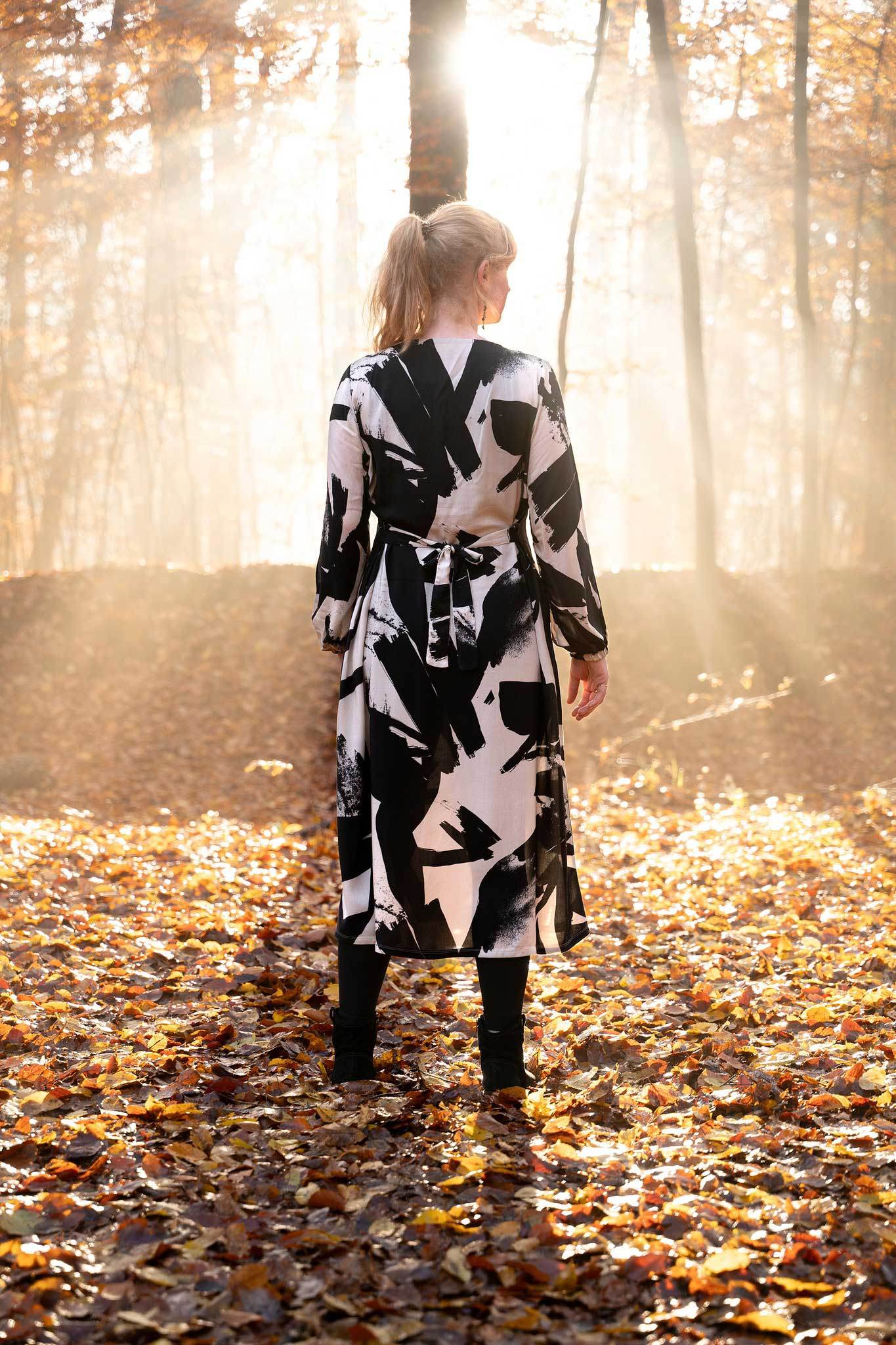 Schnittmuster Viskose Kleid mit Schleife MARGARIDA (32-58) - Sewando