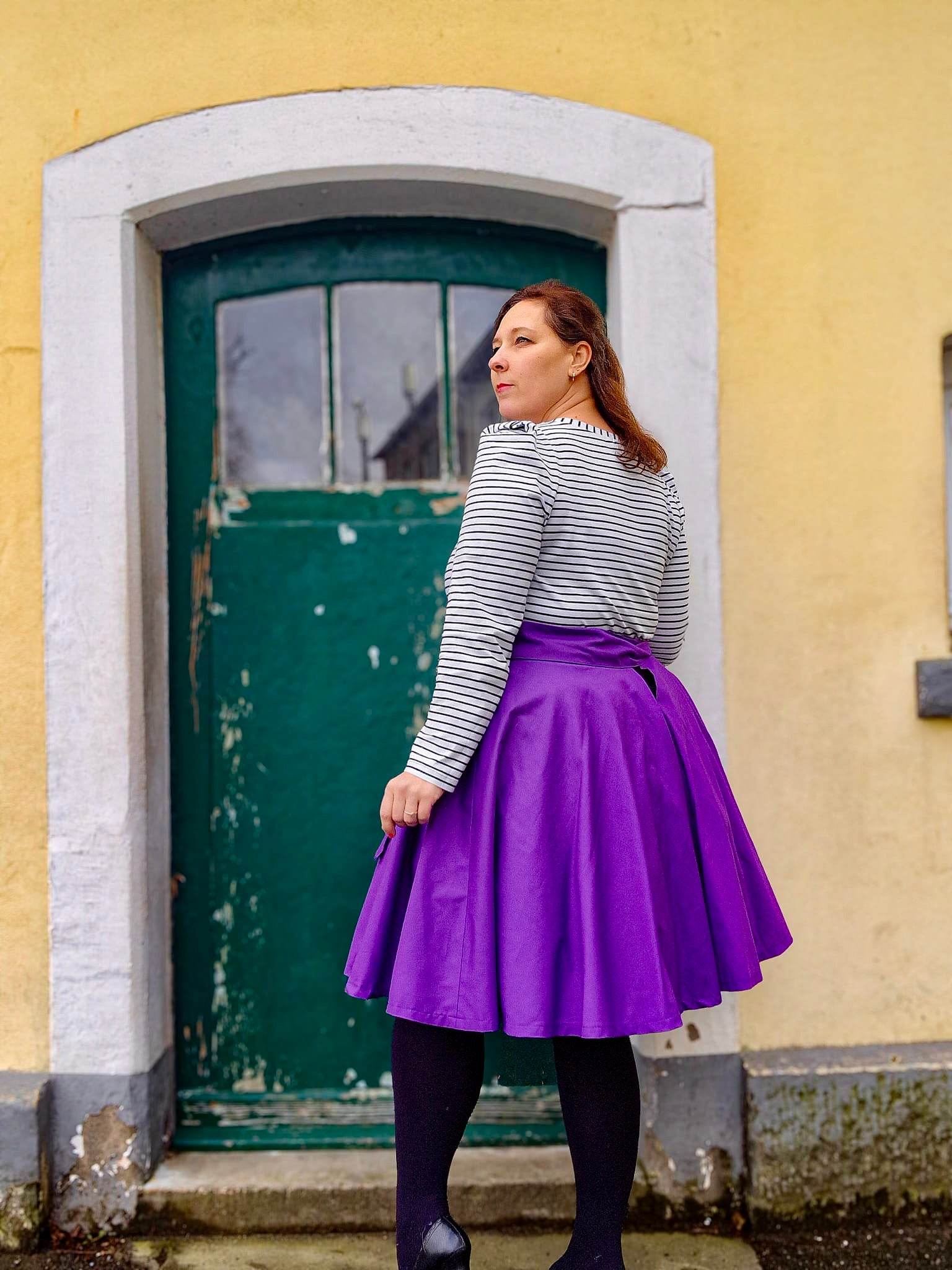 Schnittmuster Tellerrock mit Petticoat AVARITIA (34-58) : - Sewando