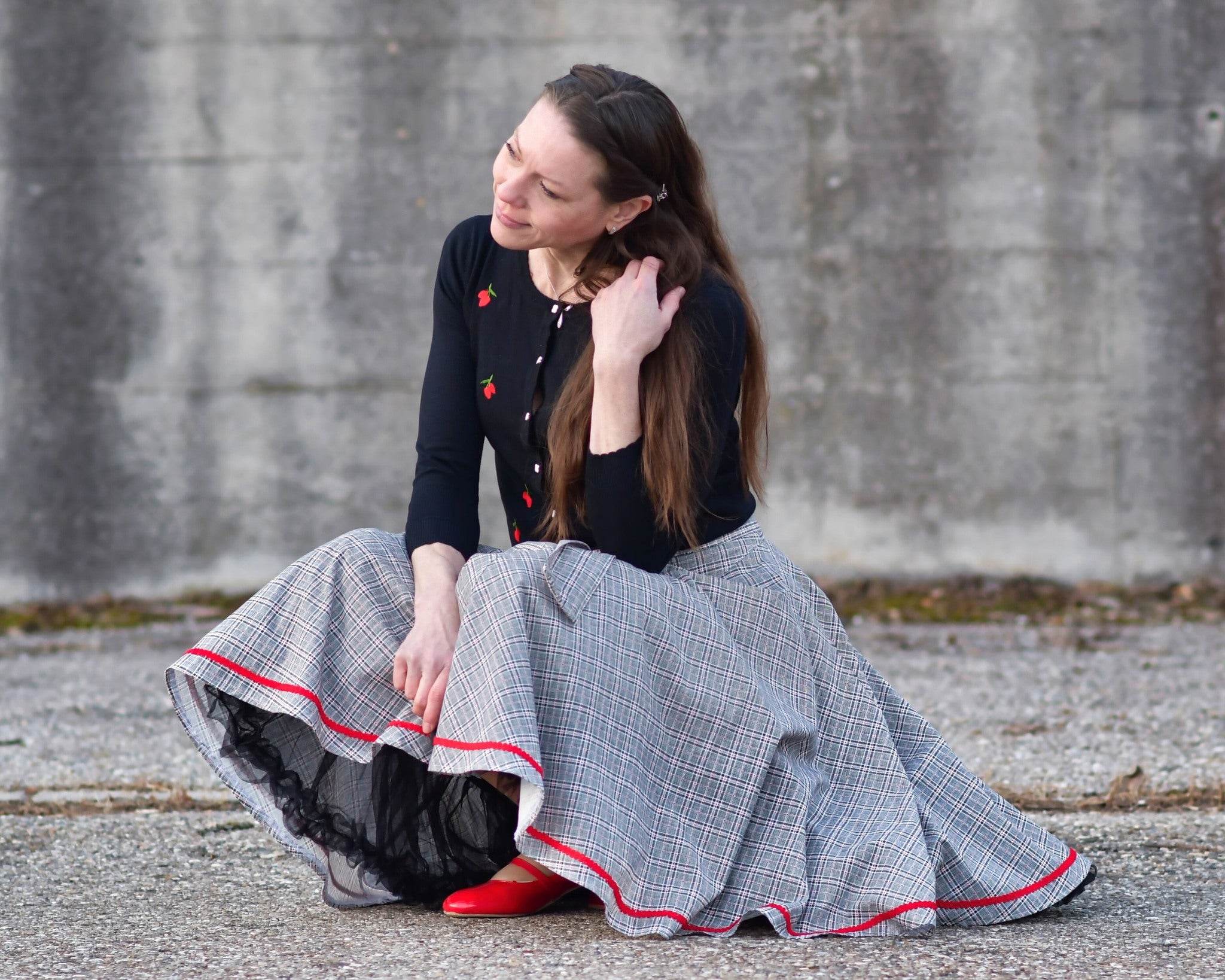 Schnittmuster Tellerrock mit Petticoat AVARITIA (34-58) : - Sewando