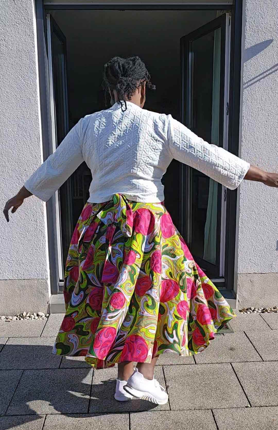 Schnittmuster Tellerrock mit Petticoat AVARITIA (34-58) : - Sewando