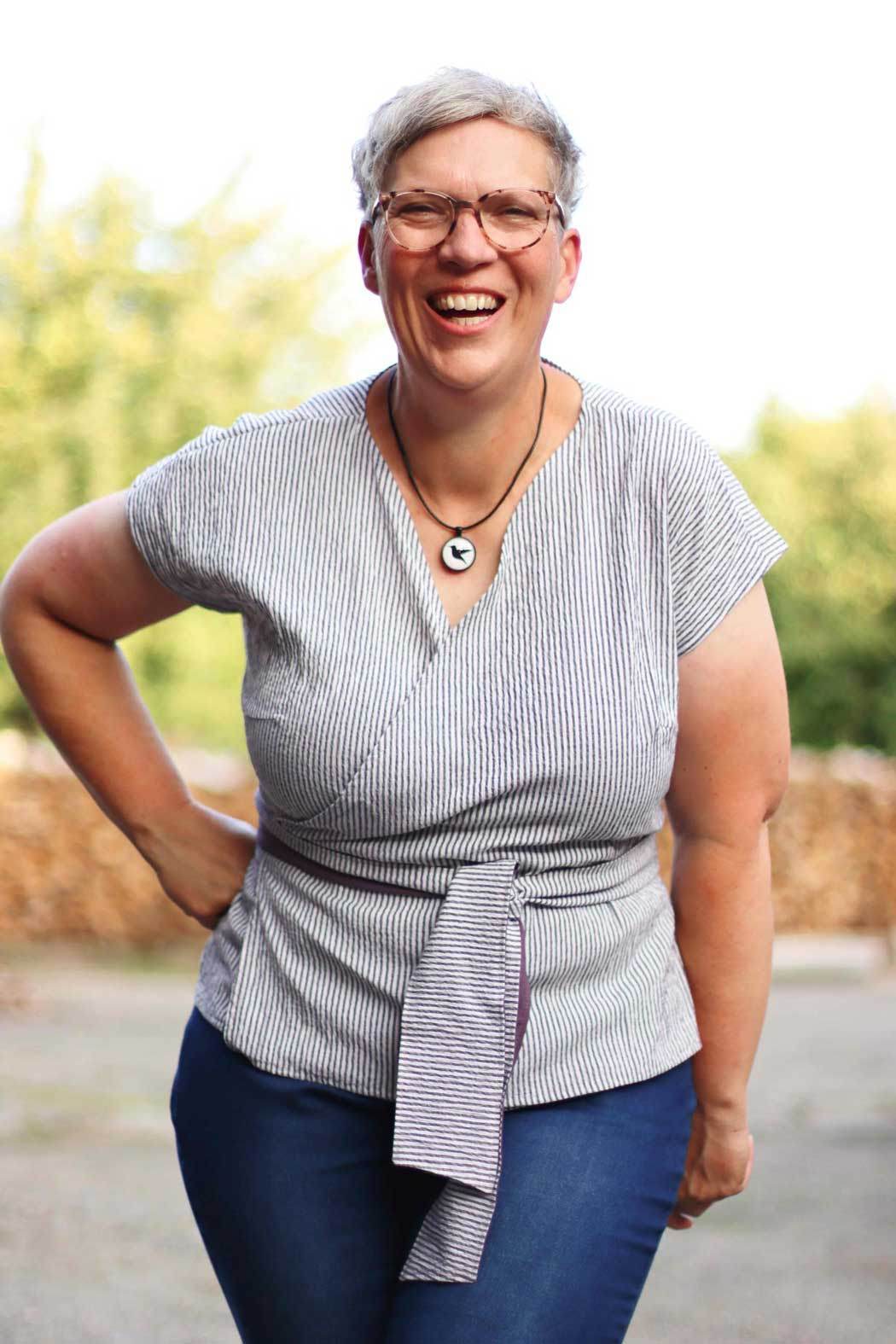 Schnittmuster Wickelbluse OLIVIA (34-56) : - Sewando