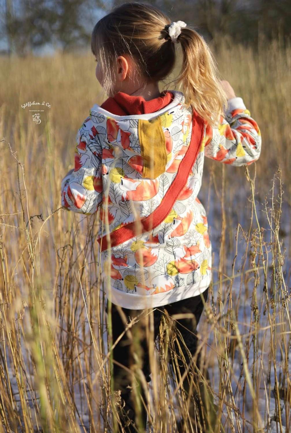 KOMBI E-Book Bauchtaschenhoodie Gr. 68 - 140 - Sewando