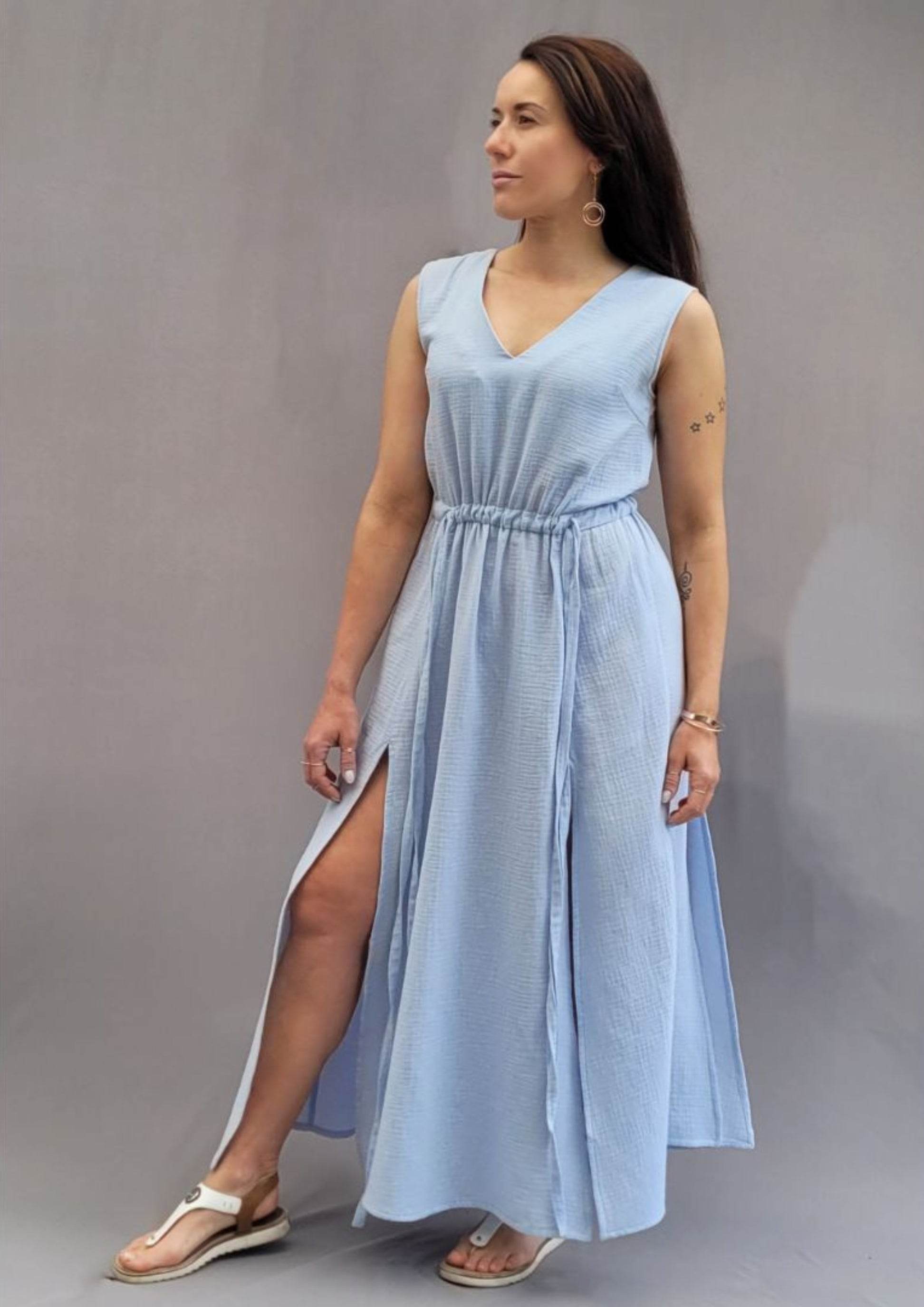 langes Sommerkleid, Kleid mit V-Ausschnitt, ärmellos, A-Linie, Kleid mit Schlitz, Größe 34 - 50 - Sewando