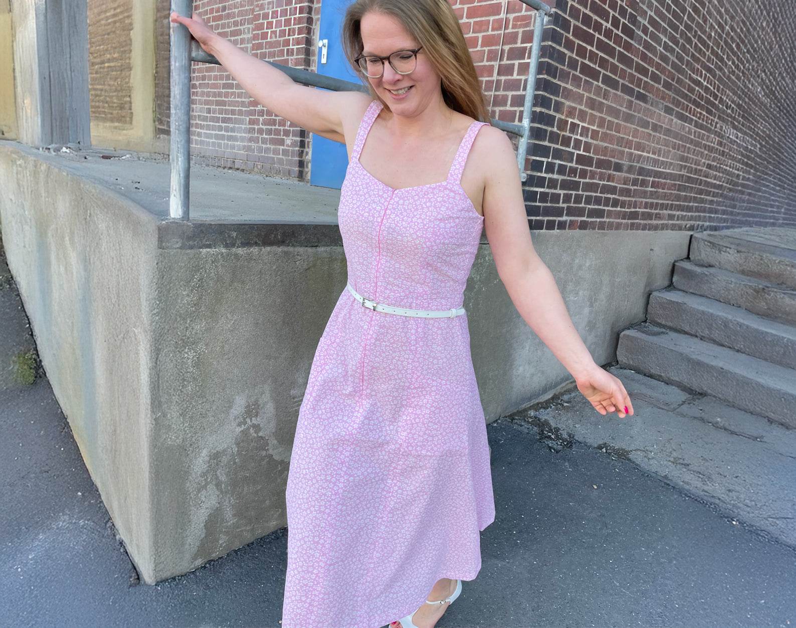 Luvis Rockabilly Korsagenkleid | Schnittmuster + Anleitung | Gr. 32-54 | Anfänger+ - Sewando