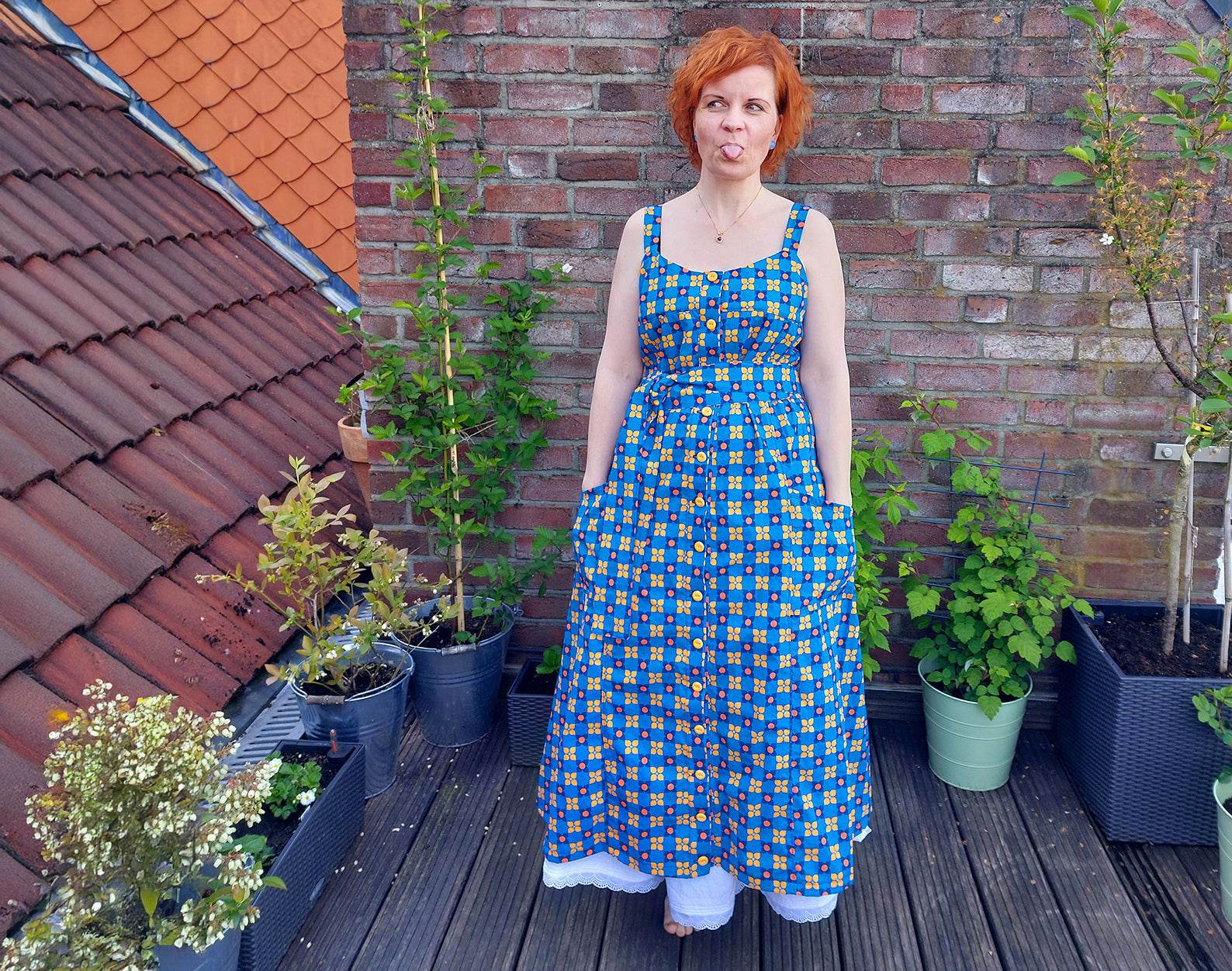 Luvis Rockabilly Korsagenkleid | Schnittmuster + Anleitung | Gr. 32-54 | Anfänger+ - Sewando