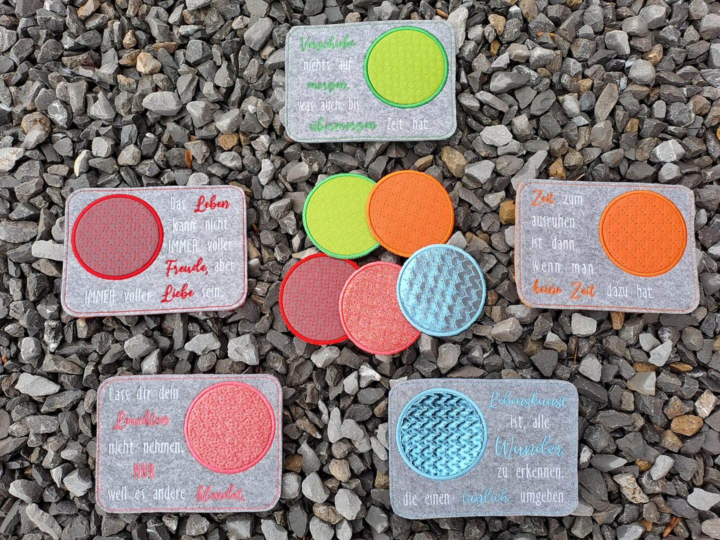 Stickdatei Set ITH Mugrugs mit Sprüchen Selbstliebe Selbstfürsorge Motivation - Sewando