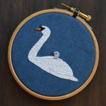 MUTE SWAN Hand Embroidery Pattern - Sewando
