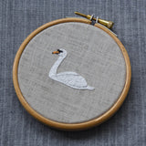 MUTE SWAN Hand Embroidery Pattern - Sewando