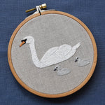 MUTE SWAN Hand Embroidery Pattern - Sewando