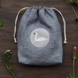 MUTE SWAN Hand Embroidery Pattern - Sewando